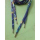 Lacets bleus