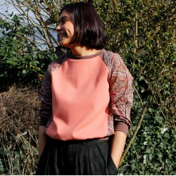 Sweatshirt corail manche motif cachemire